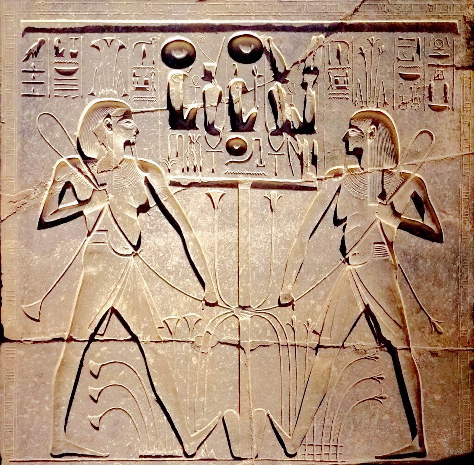 The Sacred Alchemical Phenomenon of Self-Transmutation in Aquarius